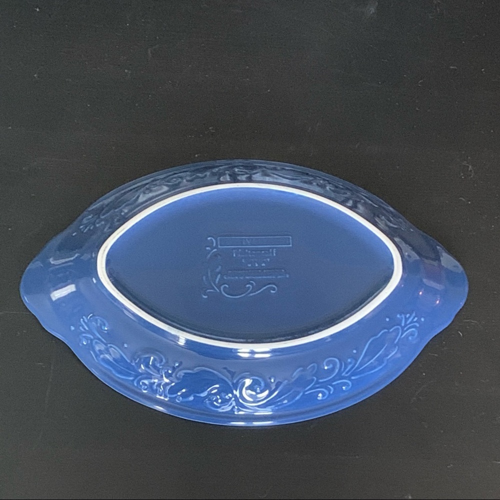 Pfaltzgraff Weir In Your Kitchen Chicory 12” Oval Serving Platter - Picture 10 of 12